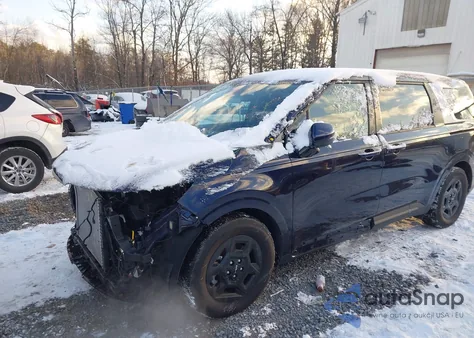 2026 Kia Carnival Mpv Lxs z USA, uszkodzony, nr VIN KNDNB5K3XT6554104